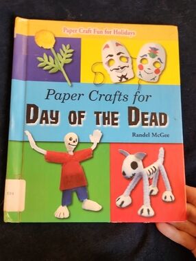 Day of the Dead Kids Costume Crafts Book - Blue/Red